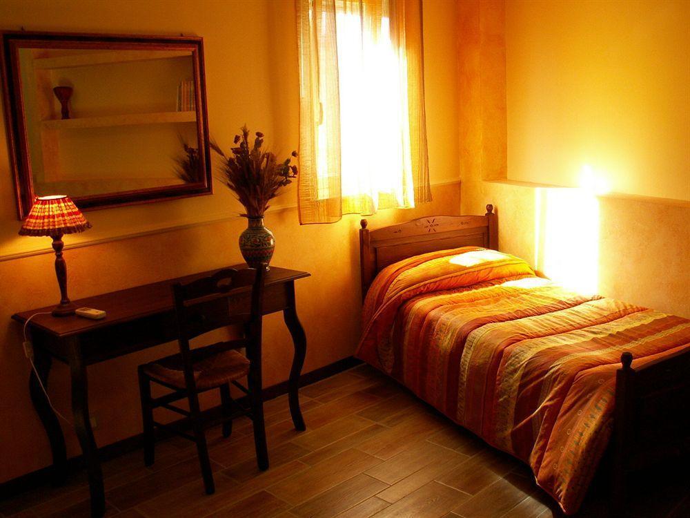 B&B Notti E Dintorni นีโกโลซี ภายนอก รูปภาพ
